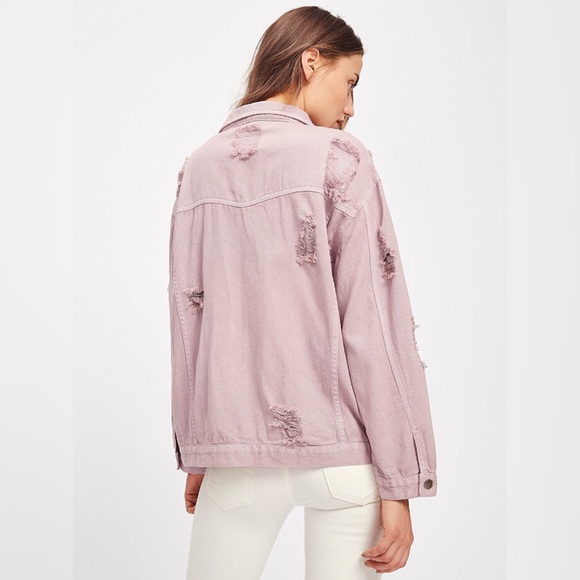 💥 SALE Distressed Blush Denim Boyfriend Jacket - Picture 2 of 6